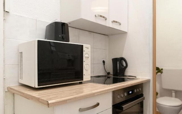 Vibrant 1BR - Ideal Long Stay Accommodation