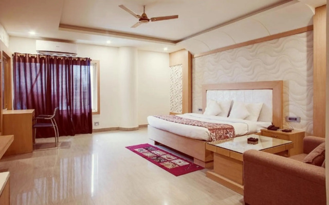 GenX Sundaram Haldwani
