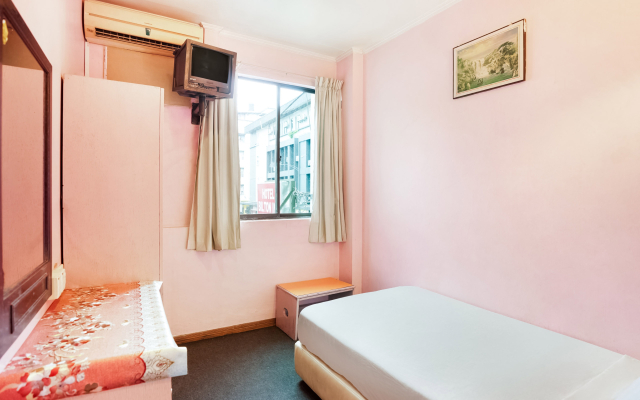 OYO 89625 Bilton Inn