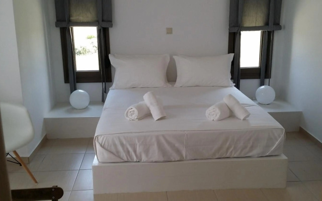 Niovi Boutique Apartments