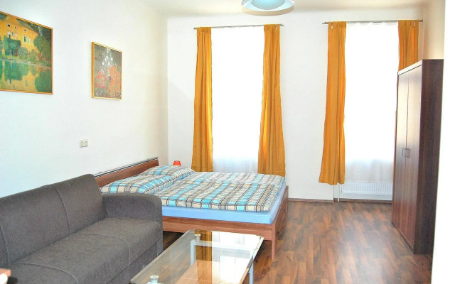 Vienna Family Apartments