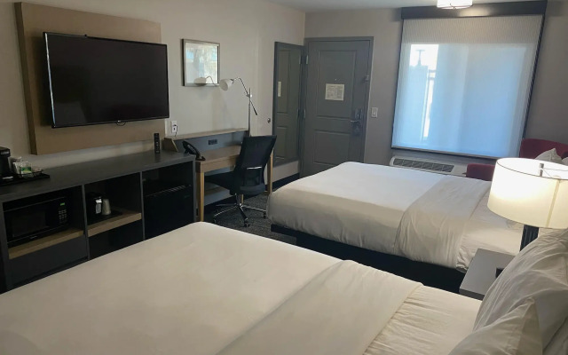 Country Inn & Suites by Radisson, Vallejo Napa Valley, CA