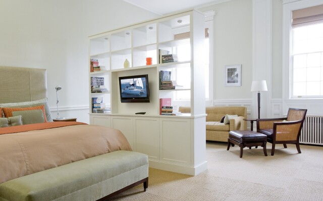 Vanderbilt, Auberge Resorts Collection