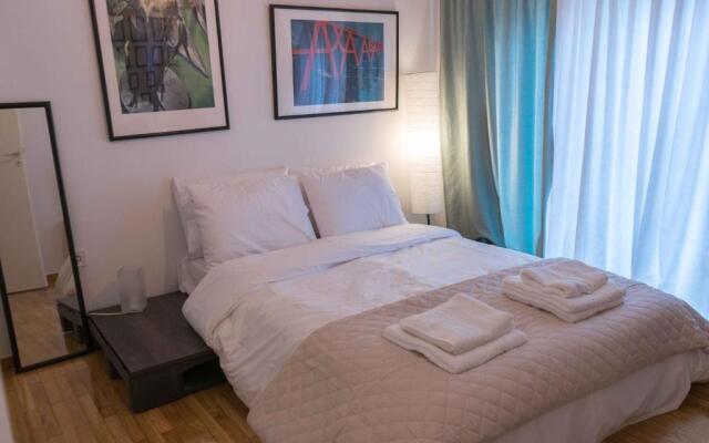 2 bedroom apartment close to Piraeus port