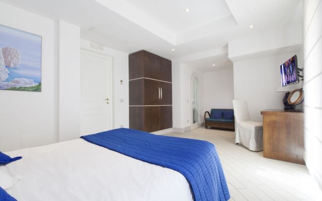 Exclusive Luxury Villa with Pool and Spa