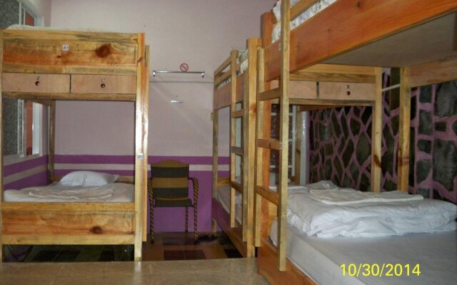 Dalat Easy Friends Hostel