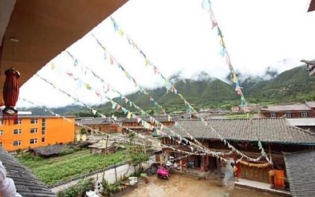 Lugu Lake In Love Inn Hostel