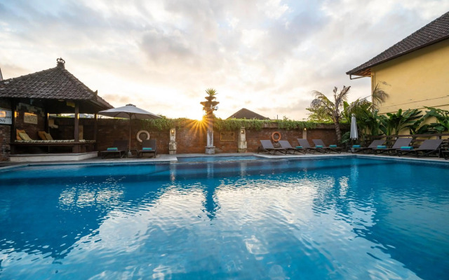 Bali Ayu Hotel And Villas