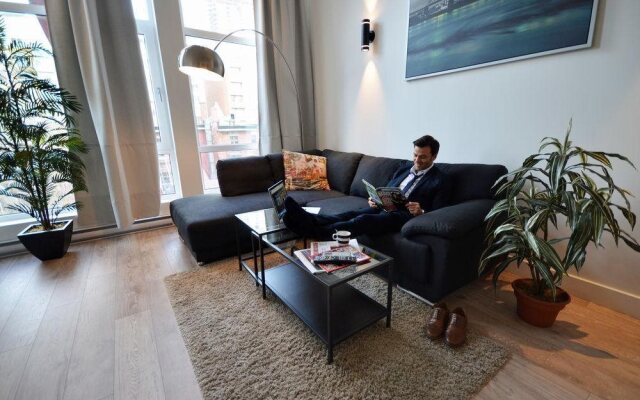 LikeAHotel-Ste Catherine/Downtown Montreal