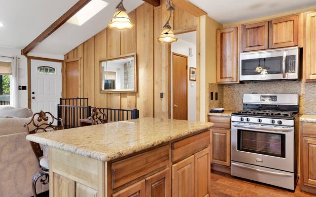 BIG Bear Moonridge Retreat #1914