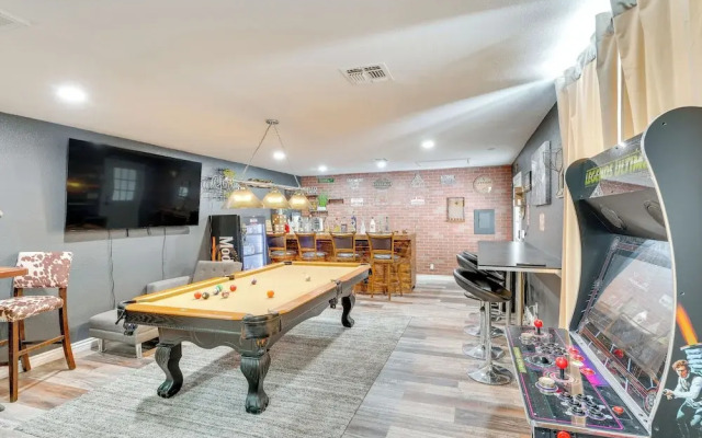 5 Mi to Airport: Bullhead City Villa w/ Mtn Views