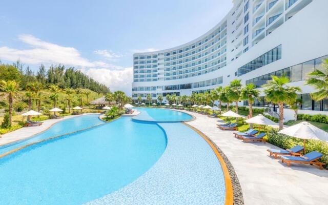 Selectum Noa Resort Cam Ranh