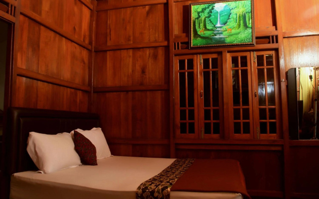 Bantal Guling Villa Bandung – Guest Rooms – Lembang