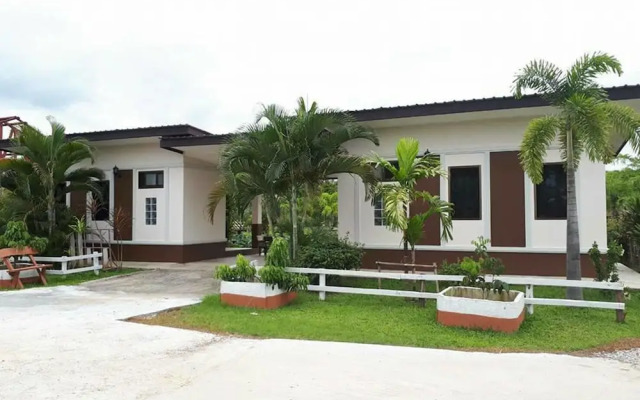 Sanikul Resort