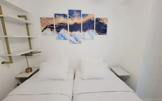 Alexander 1102 2 Bedroom Apts