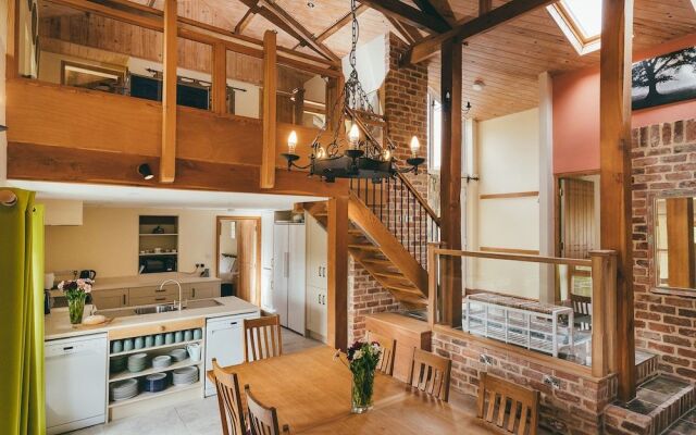 Deerclose West Farmhouse