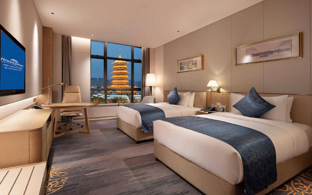Howard Johnson by Wyndham Jimei Lake Plaza Xiamen