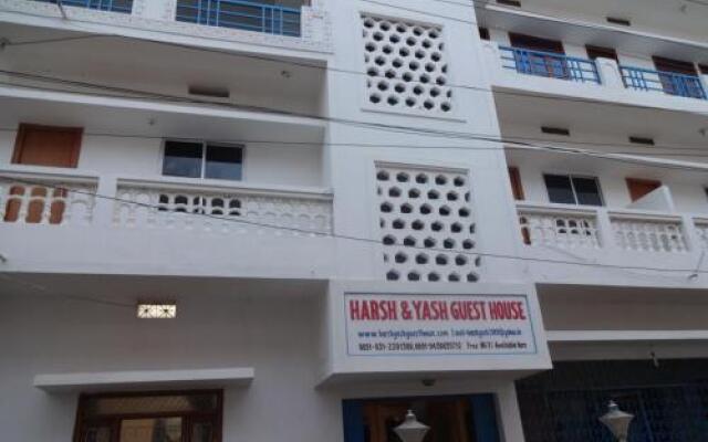 Harsh & Yash Guest House