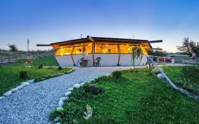 Debeli Dab Eco Village