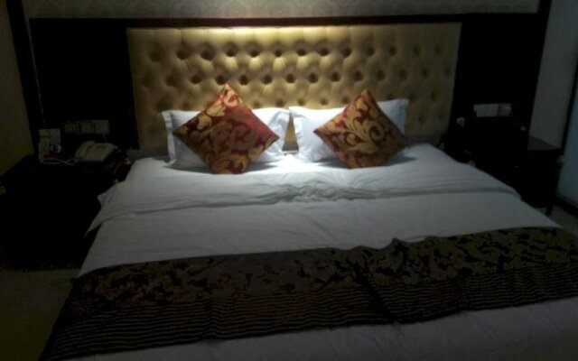 Shenzhen Milan Holiday Hotel