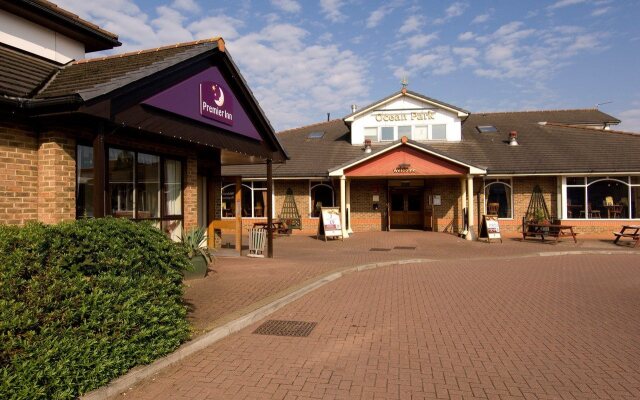 Premier Inn Cardiff City South