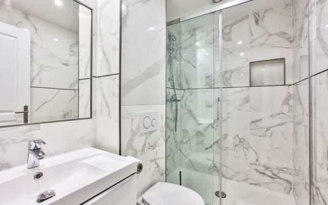 65 - French Cancan Saint-Denis