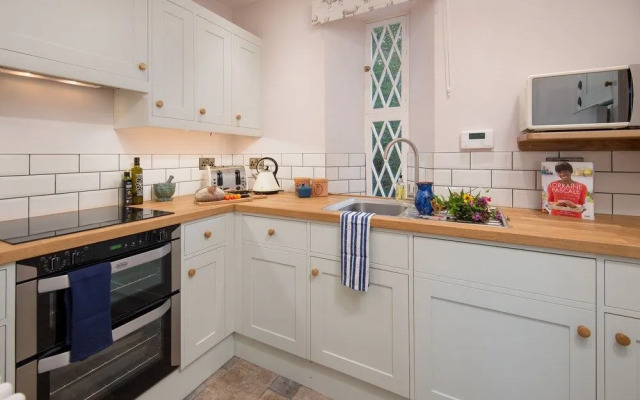 East Gatehouse Lodge