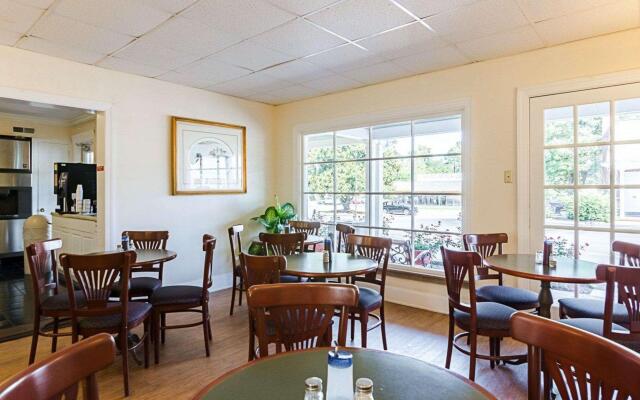 Rodeway Inn Historic
