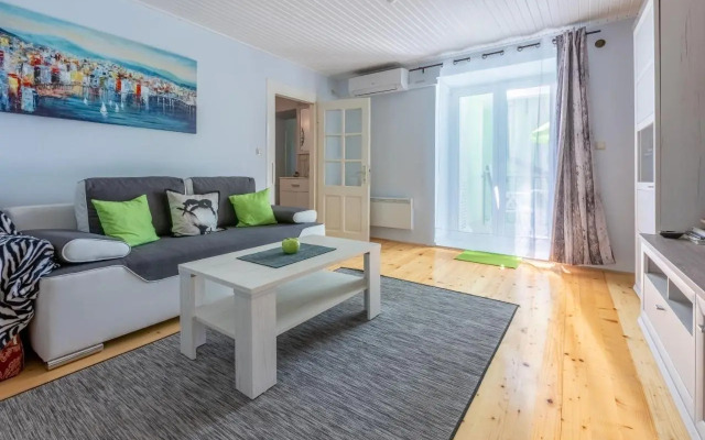 Villa Green Point