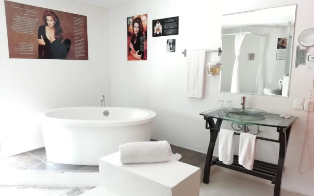 Mayafair Design Hotel
