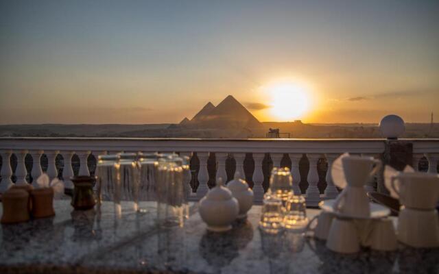 Heru Pyramids View Hotel