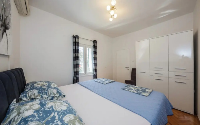 Luxury villa complex Pendolino with heated pool and jacuzzi