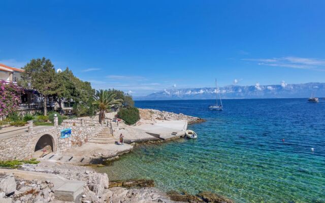 Apartment Rubin Hvar/Pokrivenik 27941