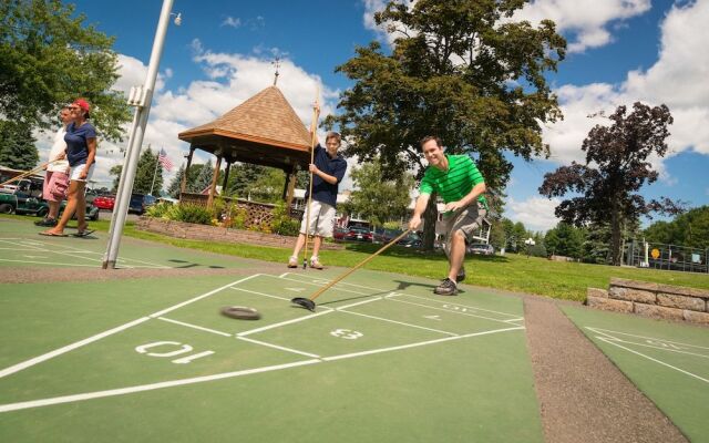 Sunny Hill Resort & Golf Course