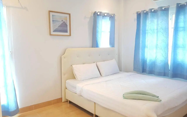 350m to beach pool villa