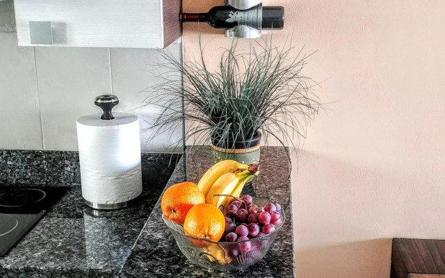 Beautiful 2 bedroom 2 bathroom sea view