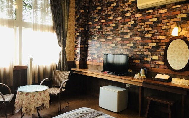 Puli Town Bed and Breakfast