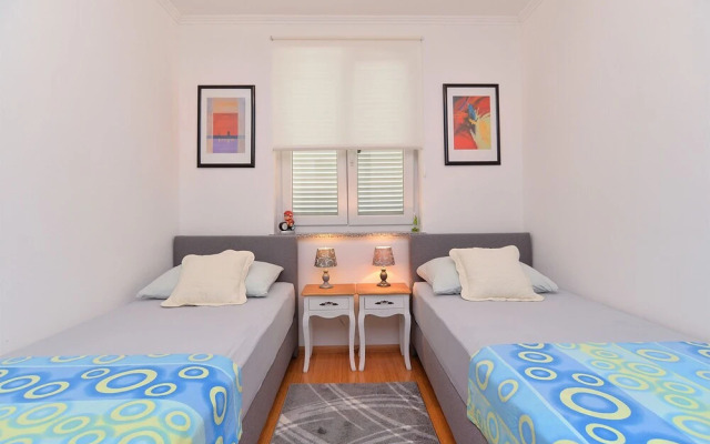 Apartment 1941