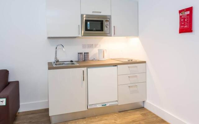 Modern and Spacious Twin Studio