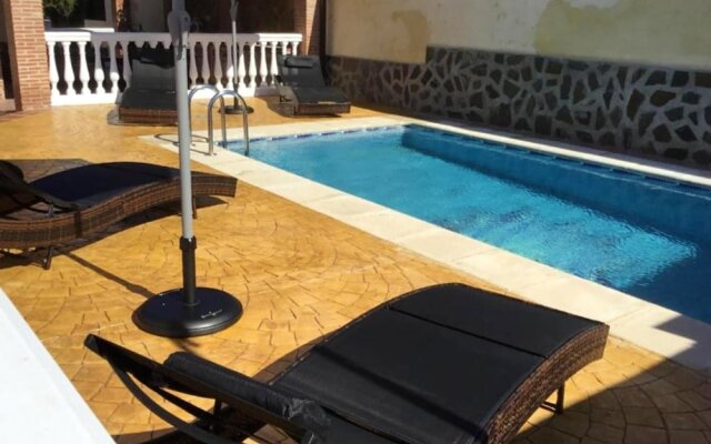 Villa With 4 Bedrooms in Otura, With Wonderful Mountain View, Private