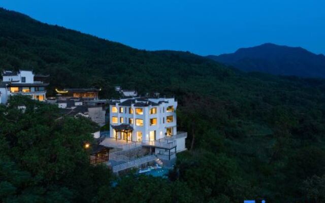 Wu Shi You Xian·Tachuan Resort Hotel