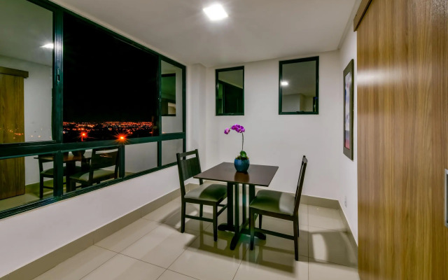 Plaza Inn Breeze Aeroporto