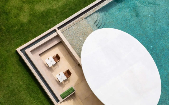Radisson Collection Resort