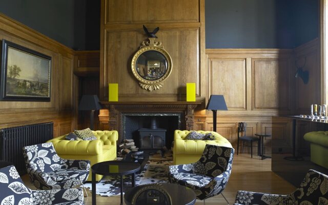 Eynsham Hall