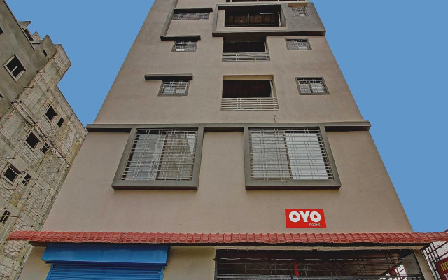 Flagship 93292 Hotel White House