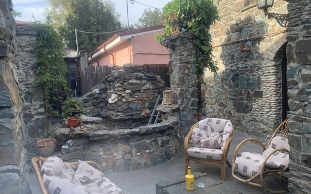 Strada Libertății 9