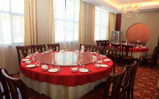 Shennongjia Hotel