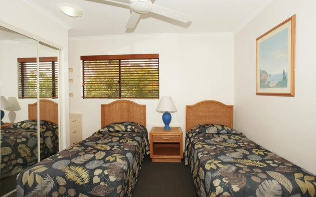 Unit 4 'Beaumont Sur Mer', Coolum Beach