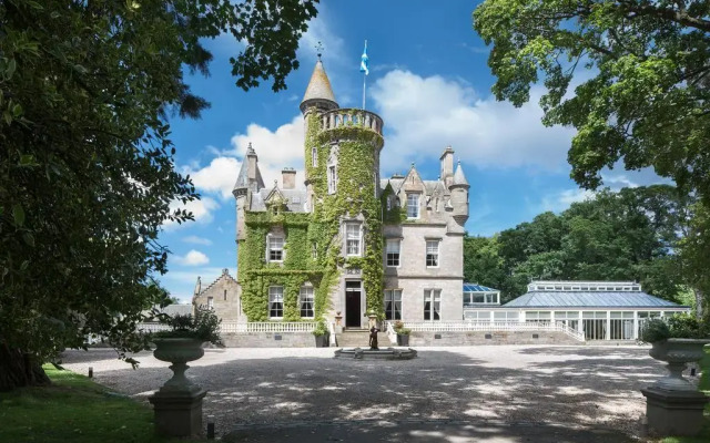 Carlowrie Castle