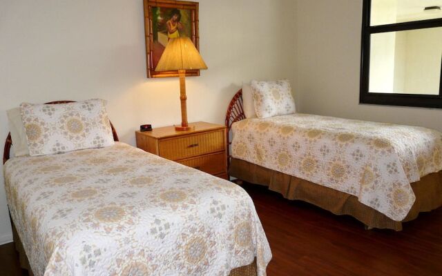 South end Condo With Pool/spa and Steps to Beach